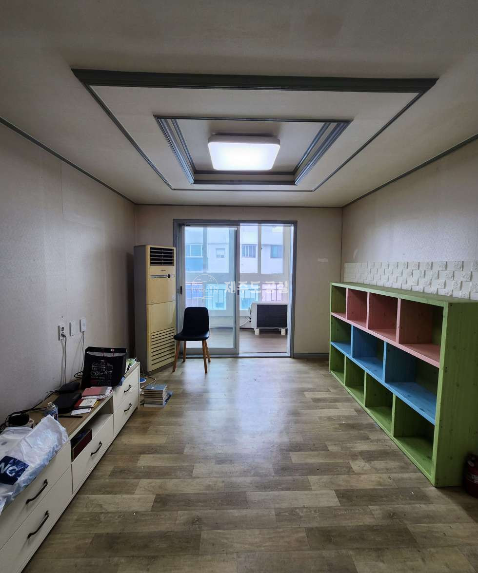 제주 제주시 일도이동 [일도이동] 3억원/재개발확정/일도신천지1차아파트/탑층/쓰리룸/매매 매매 매물번호 10294 사진 1
