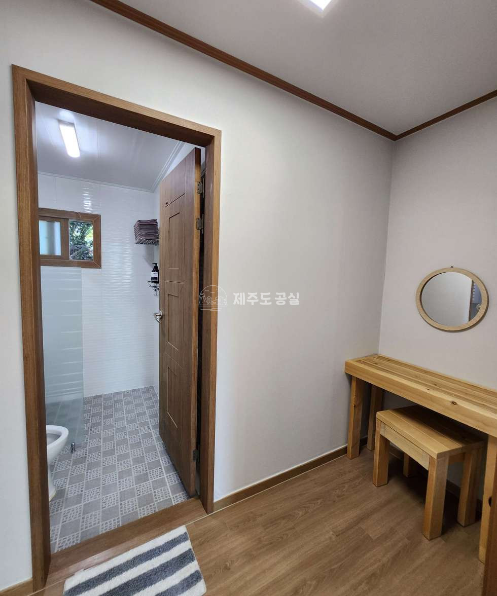 제주 서귀포시 법환동 [법환동] 제주월드컵경기장인근/권리저렴/야외수영장/성업중인펜션/관광숙박업/임대 연세 매물번호 10309 사진 10
