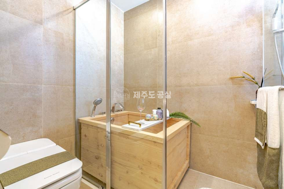 제주 제주시 애월읍 장전리 [애월읍수산리] 한라산뷰/오션뷰/루체비스타/신축/고급타운하우스/풀옵션/년세 연세 매물번호 10345 사진 6