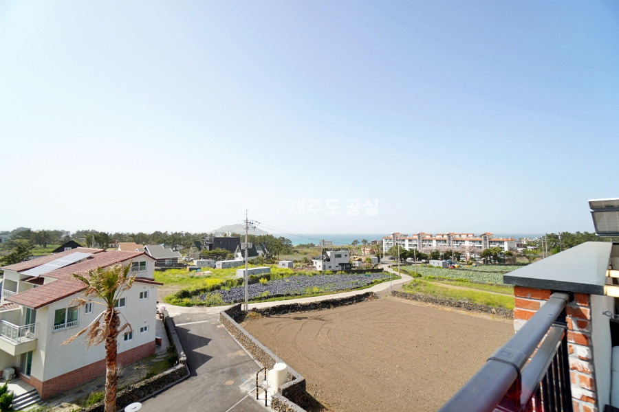 제주 제주시 한림읍 옹포리 [한림읍옹포리] 9억원대/협재해변5분/60평형/비양도뷰/고급타운하우스/3층/풀옵션/매매 매매 매물번호 10458 사진 22