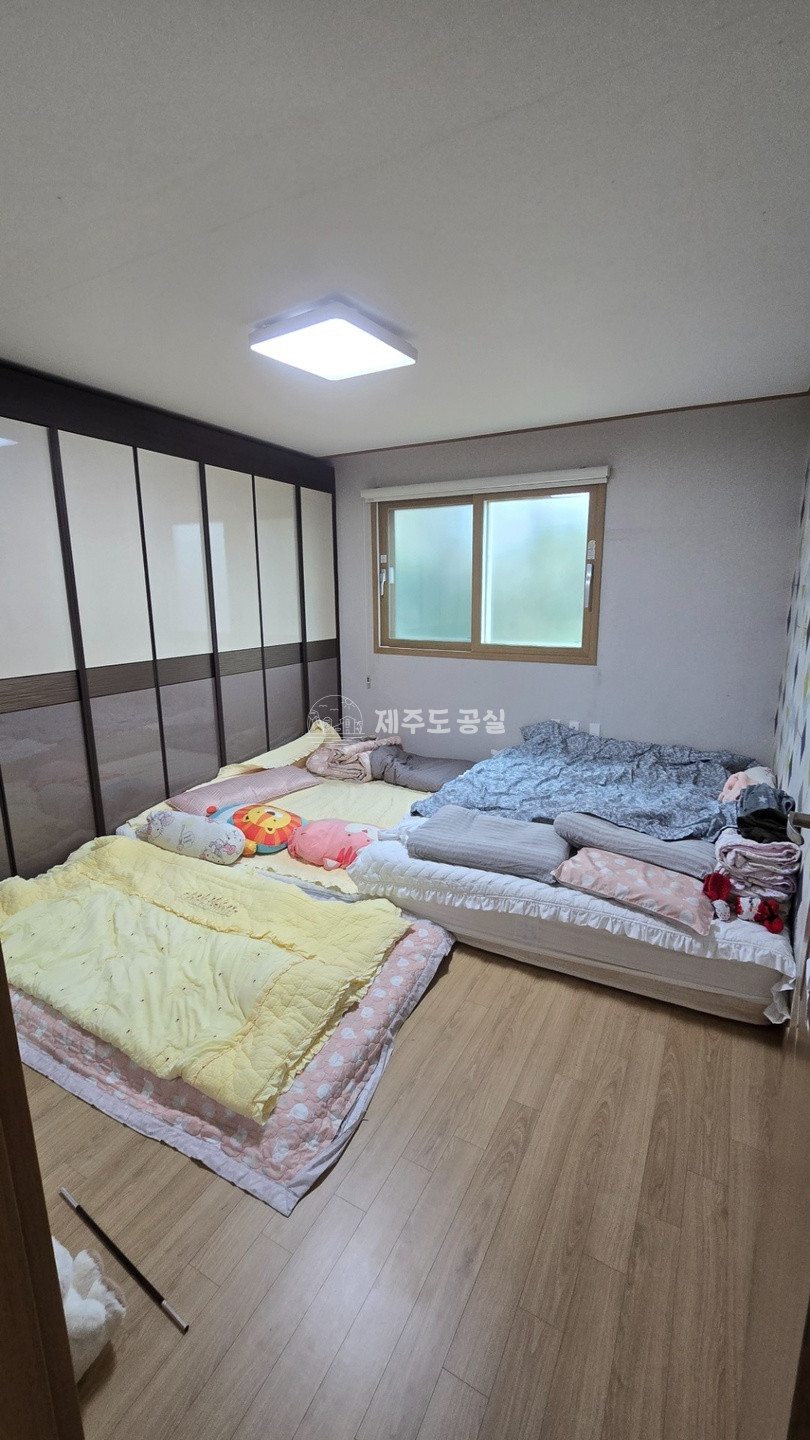 제주 서귀포시 표선면 표선리 [표선면표선리] 표선119센터인근/넓은마당/황토찜질방/전원주택/쓰리룸/전세 전세 매물번호 10476 사진 8