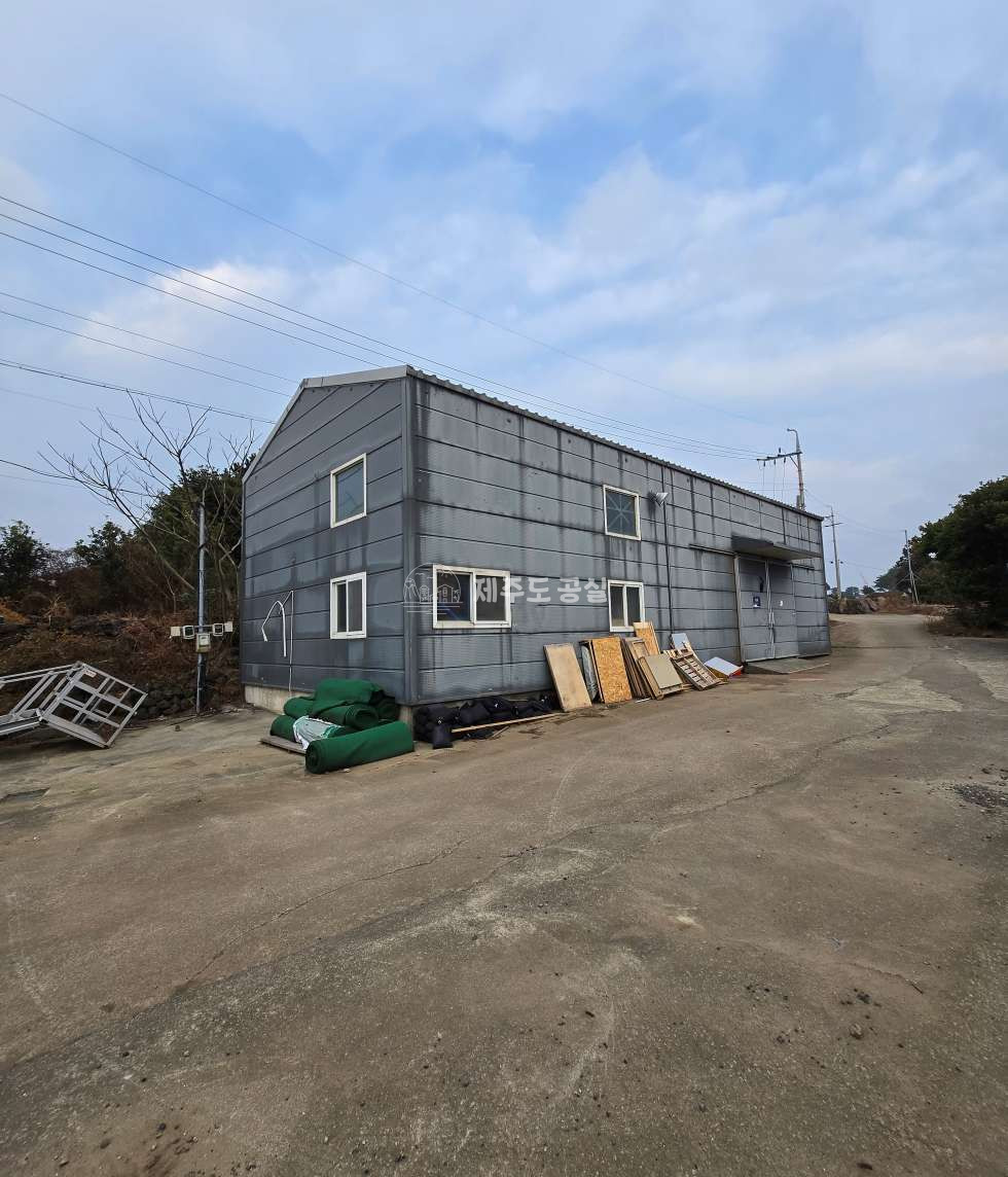 제주 제주시 회천동 [회천동] 번영로인접/회천골프장인근/40평/창고/10평/사무실/임대 연세 매물번호 10540 사진 1