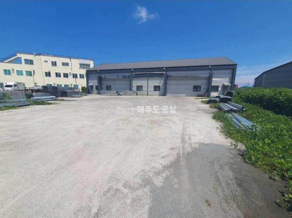 제주 제주시 화북이동 [화북이동] 거로사거리/연삼로인접/화북공업단지/130평/근생창고/사무실/임대 연세 매물번호 10544 사진 1