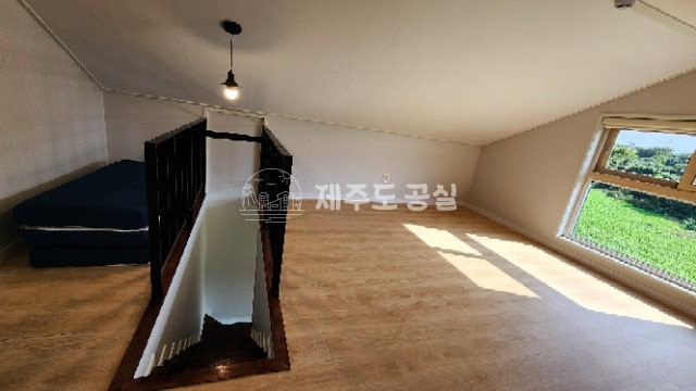 제주 제주시 조천읍 조천리 [조천읍조천리] 5억원대/신축/농어촌민박/독채3동/복층/풀옵션/매매 매매 매물번호 10641 사진 4