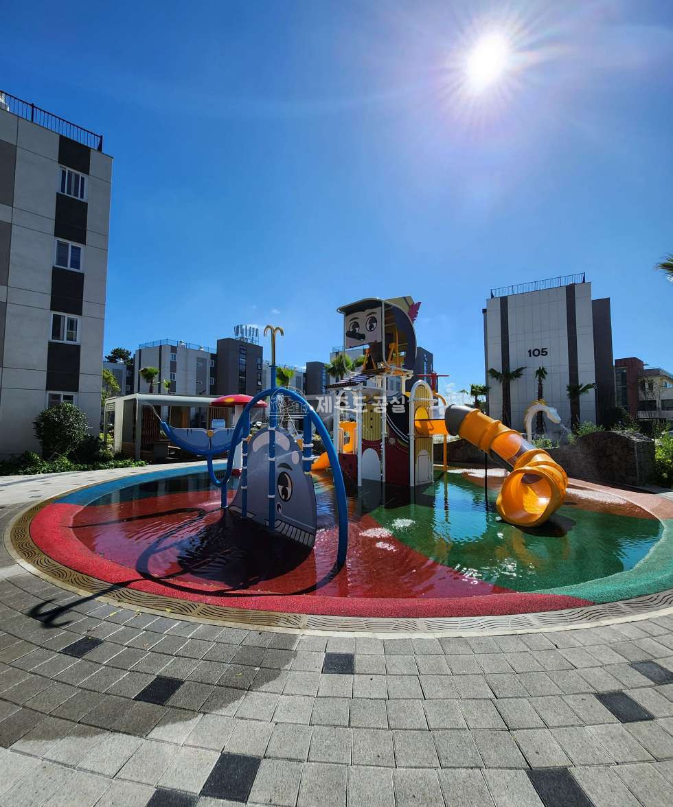 제주 제주시 조천읍 함덕리 [조천읍함덕리] 3억원대/엘크루더퍼스트/신축/첫입주/숲세권/59타입/마지막호실/탑층/쓰리룸/매매 분양 매물번호 10285 사진 21