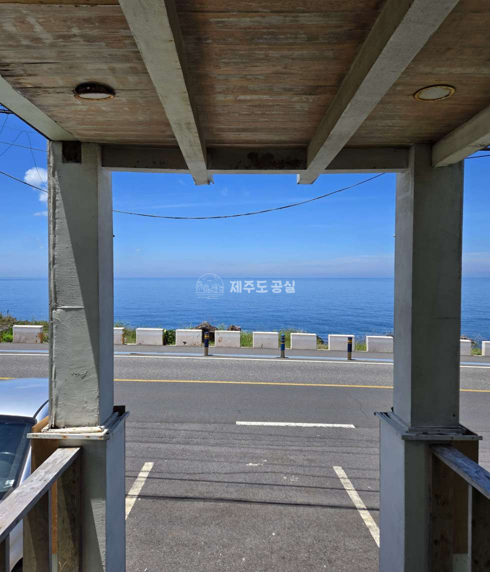 제주 제주시 애월읍 구엄리 [애월읍구엄리] 애월해안도로/오션뷰/농어촌민박/파티게스트하우스/양도양수/임대 월세 매물번호 10734 사진 2