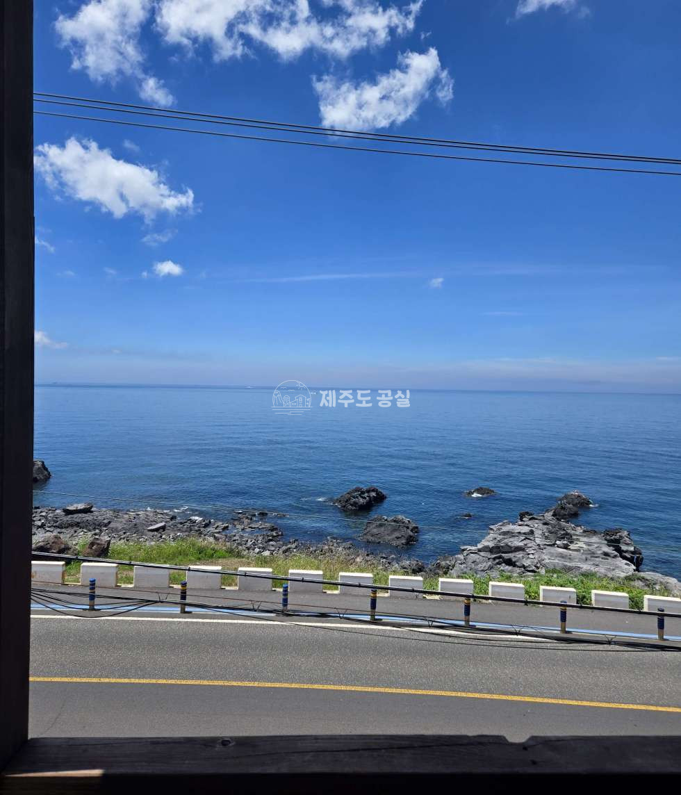 제주 제주시 애월읍 구엄리 [애월읍구엄리] 애월해안도로/오션뷰/농어촌민박/파티게스트하우스/양도양수/임대 월세 매물번호 10734 사진 3