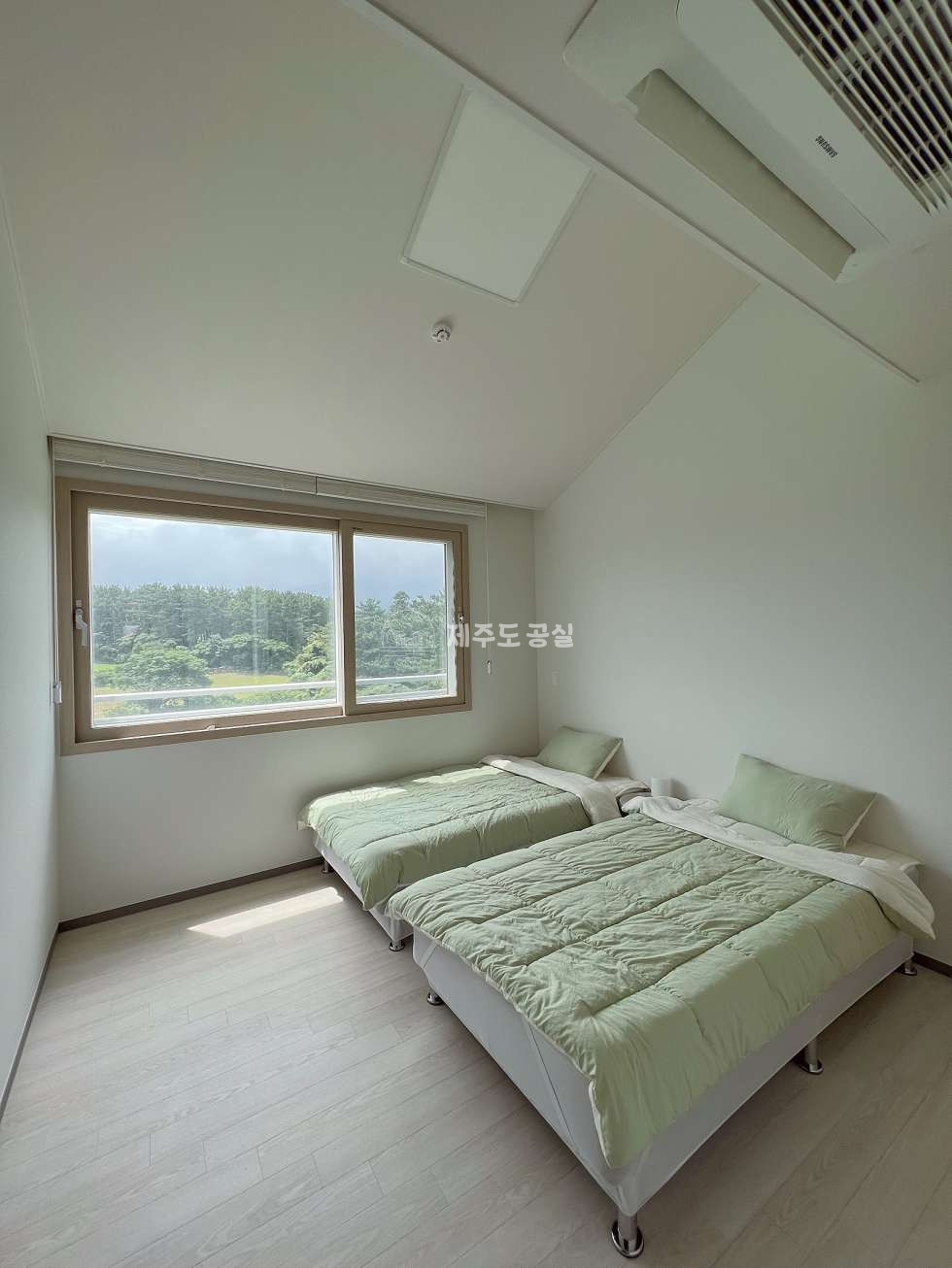 제주 제주시 오라이동 [오라이동] 5억원대/정실마을/한라산뷰/개인정원/노브힐타운하우스/연립형/고급타운하우스/급매 매매 매물번호 10787 사진 8