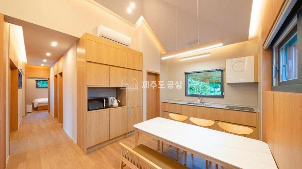 제주 제주시 애월읍 유수암리 [애월읍유수암리] 원형교차로인근/1500평대/신축/농어촌민박/추가건축가능/건축허가득/타운하우스부지/매매 매매 매물번호 10869 사진 17