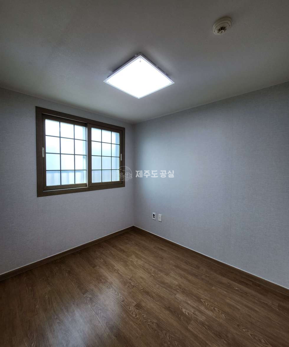 제주 제주시 오라이동 1361 오라이동/오라초인근/초품아/세일파크빌3차/탑층/쓰리룸/매매 매매 매물번호 10218 사진 6