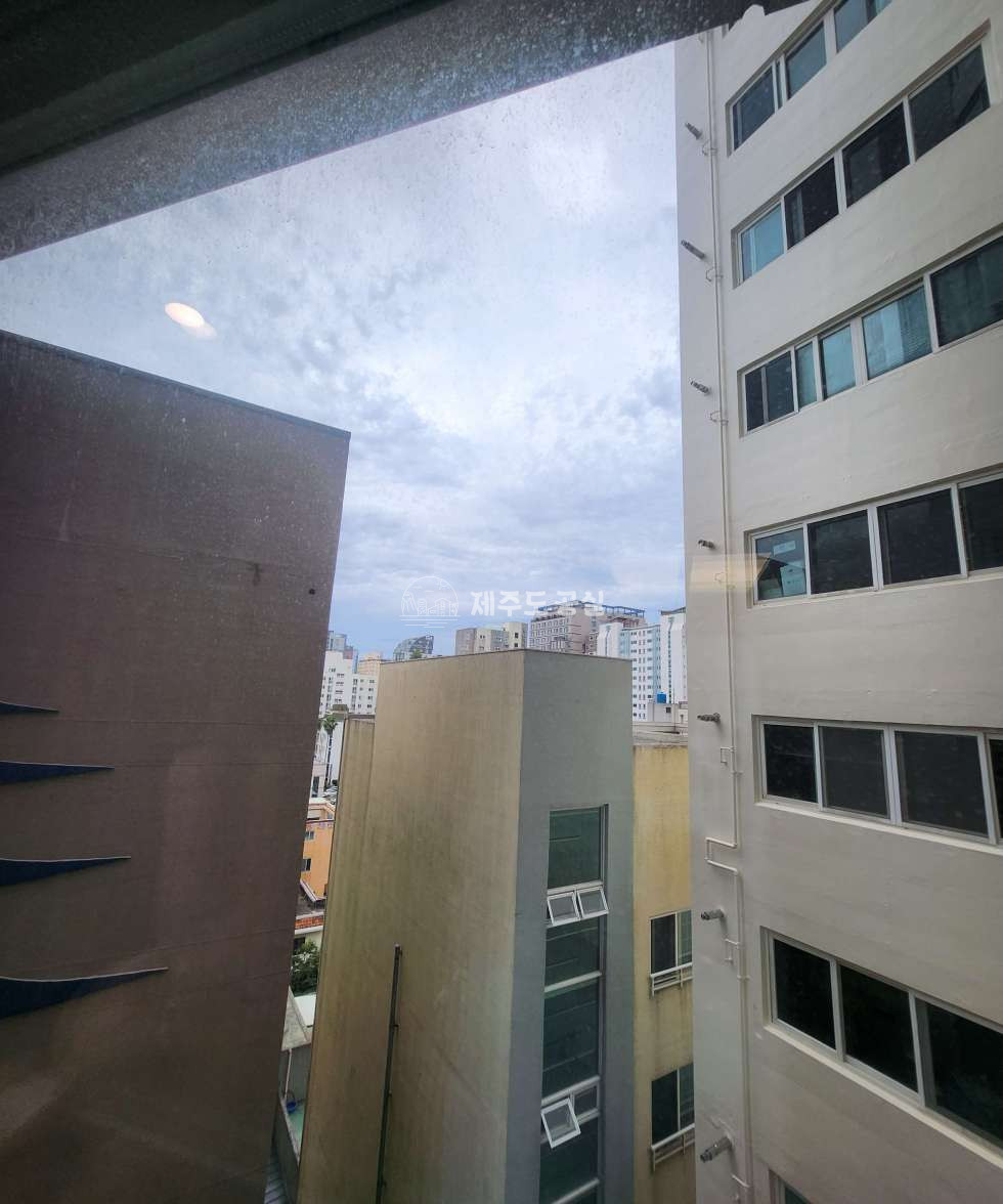 제주 제주시 노형동 904-1 노형프레스티지125 노형로터리/노형프레스티지125/신축/첫입주/중층/쓰리룸/매매 매매 매물번호 10308 사진 13