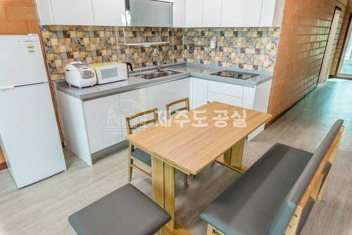 제주 제주시 애월읍 상가리 1345 에이동 [애월읍상가리] 더럭초등학교인근/오션뷰/친환경황토집/풀옵션/년세 연세 매물번호 10297 사진 10