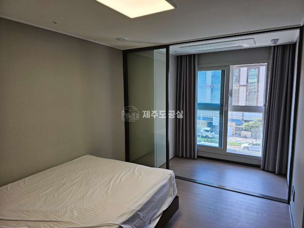 제주 제주시 노형동 904-1 노형프레스티지125동 노형동/6억원대/프레스티지125/신축/오피스텔/쓰리룸/풀옵션/매매 매매 매물번호 10204 사진 6