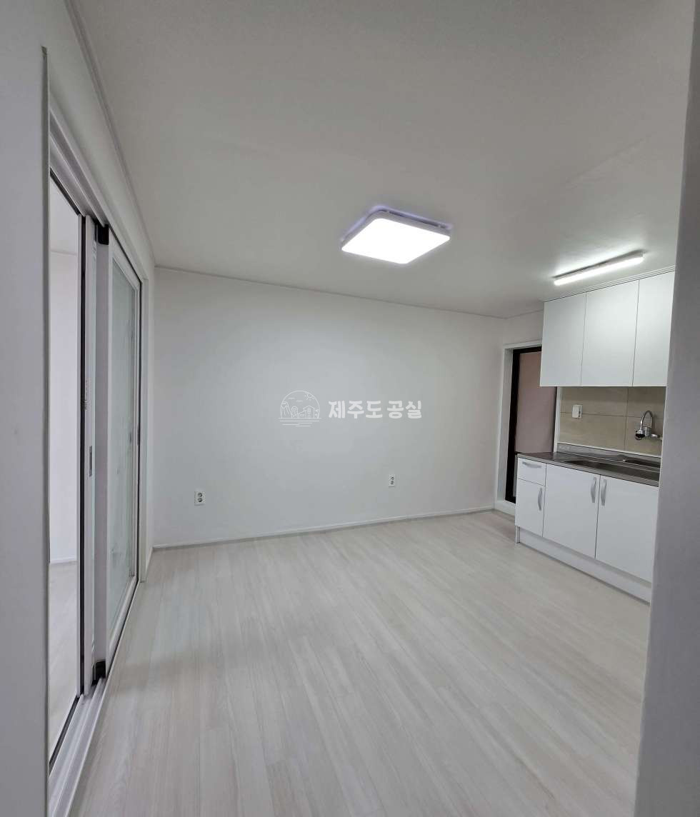 제주 제주시 이도이동 316-23 (남양주택) [이도이동] 1억원대/인화초등학교인근/전체리모델링/첫입주/다세대빌라/투룸/매매 매매 매물번호 10500 사진 1