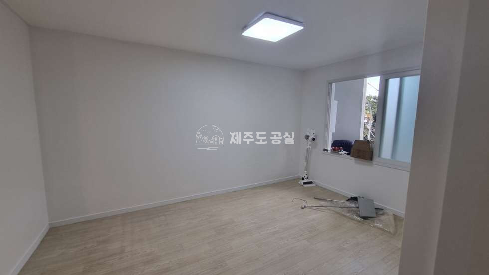 제주 제주시 이도일동 1325-23 (삼부주택) [이도일동] 1억원대/이도일동주민센터인근/전체리모델링/투룸/급매 매매 매물번호 10462 사진 2