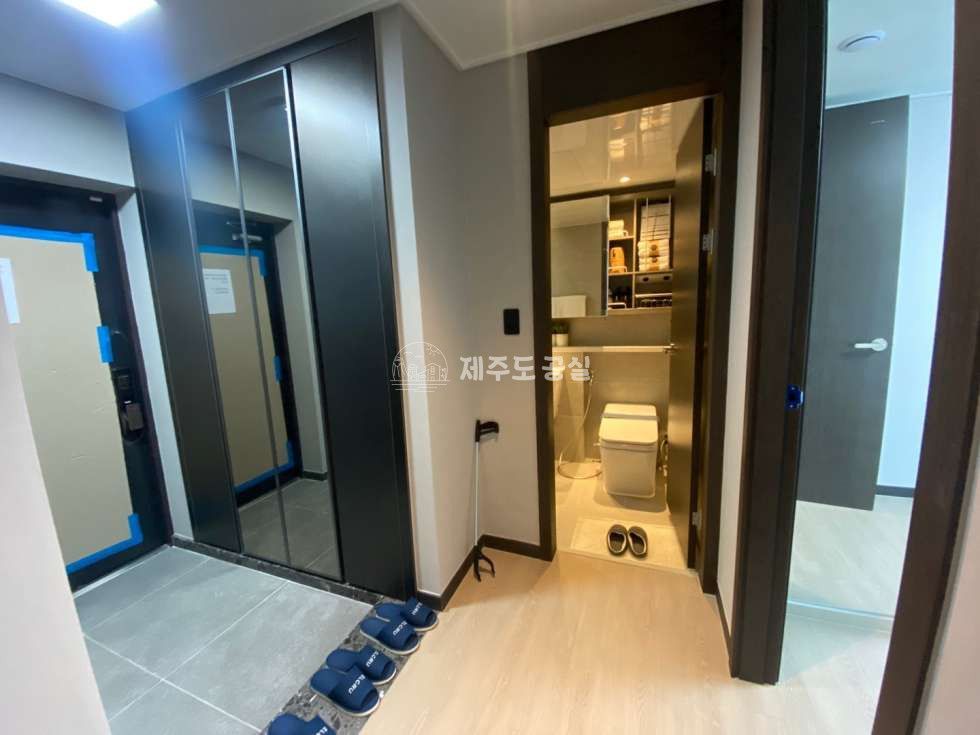 제주 제주시 조천읍 함덕리 4180 (제주시 엘크루 더 퍼스트) [조천읍함덕리] 함덕엘크루더퍼스트/84A타입/확장형/방4/년세 연세 매물번호 10571 사진 4