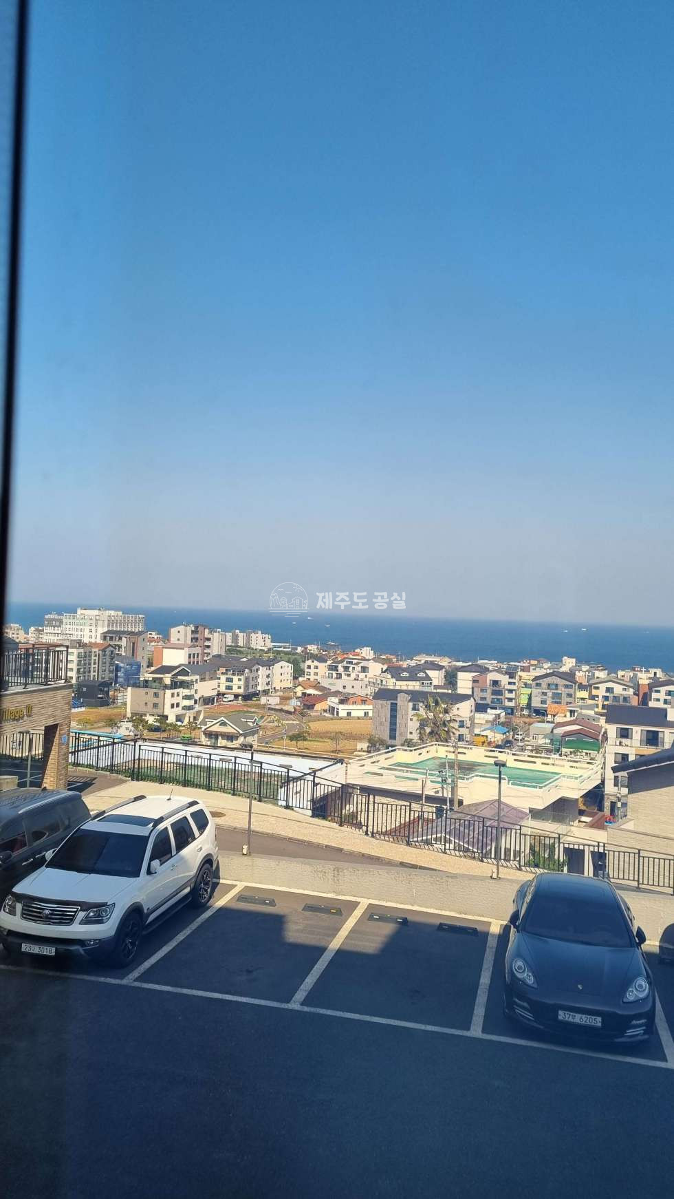 제주 제주시 애월읍 하귀1리 179-1 (스카이팜) [애월읍하귀1리] 급매/3억원대/파노라마오션뷰/내부리모델링완료/준신축빌라/쓰리룸/매매 매매 매물번호 10673 사진 7