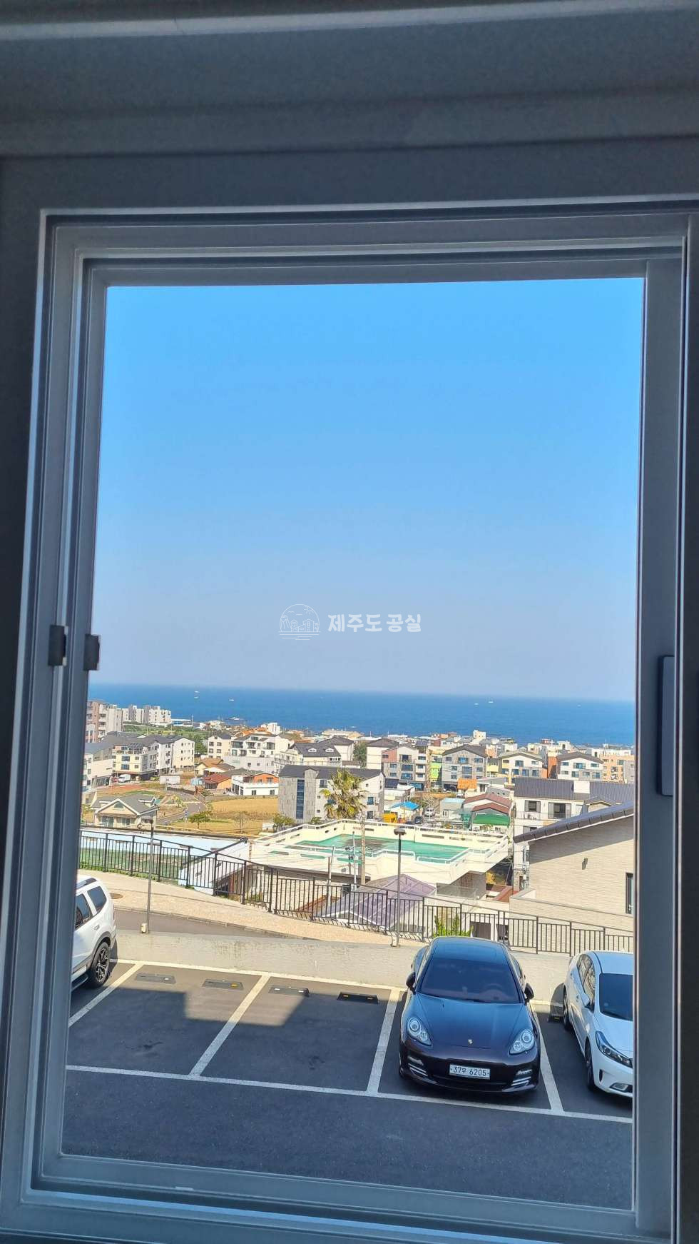 제주 제주시 애월읍 하귀1리 179-1 (스카이팜) [애월읍하귀1리] 급매/3억원대/파노라마오션뷰/내부리모델링완료/준신축빌라/쓰리룸/매매 매매 매물번호 10673 사진 10