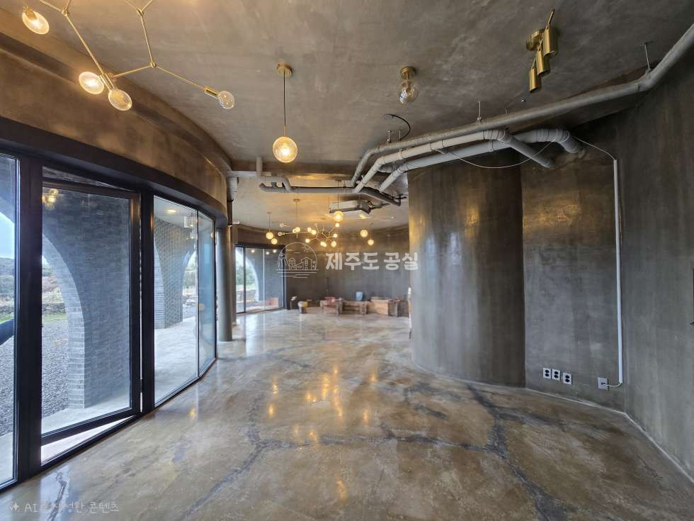제주 서귀포시 성산읍 오조리 [성산읍오조리] 무권리/성산고인근/오션뷰/넓은마당/주차편리/38평/1층/레스토랑/카페/상가/임대 연세 매물번호 11059 사진 3