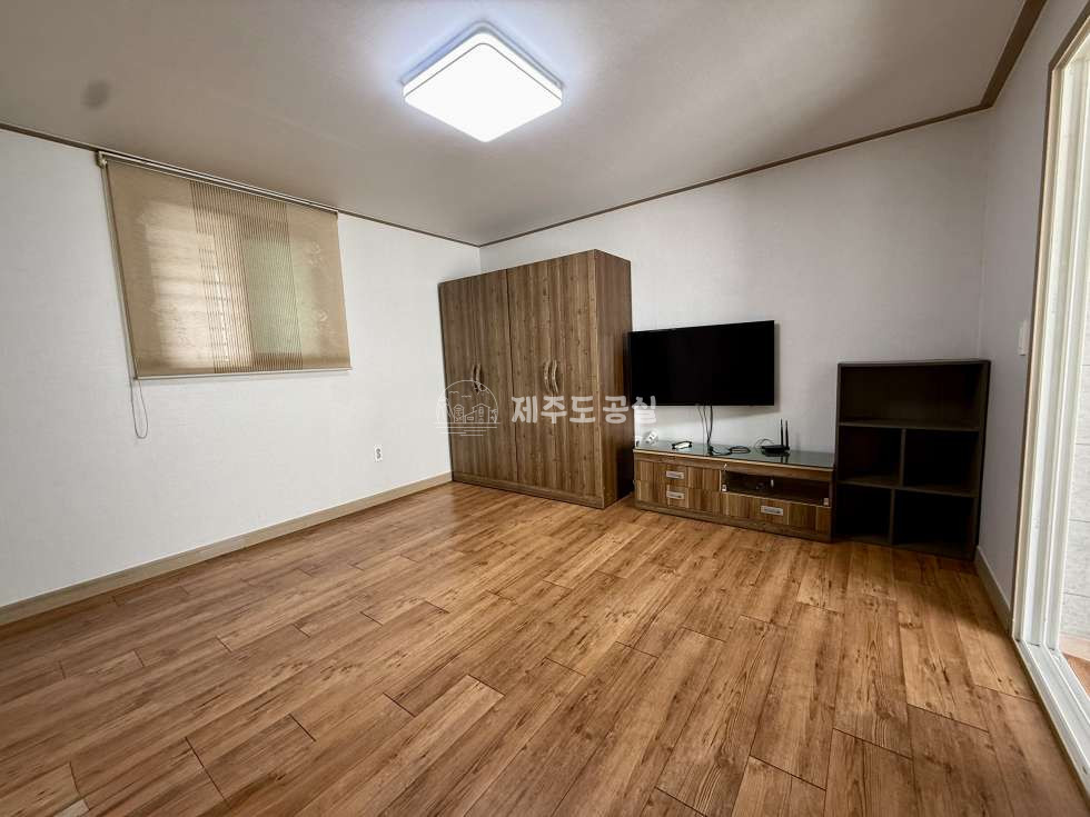 제주 제주시 노형동 [노형동] 남녕고인근/주차편리/관리비X/풀옵션/분리형원룸/월세 월세 매물번호 11145 사진 2