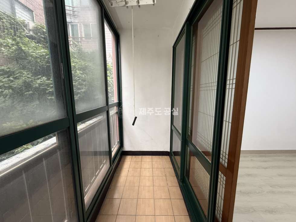 제주 제주시 노형동 [노형동] 전속매물/반려동물/월랑초인근/리모델링/다가구주택/쓰리룸/년세 연세 매물번호 11230 사진 8