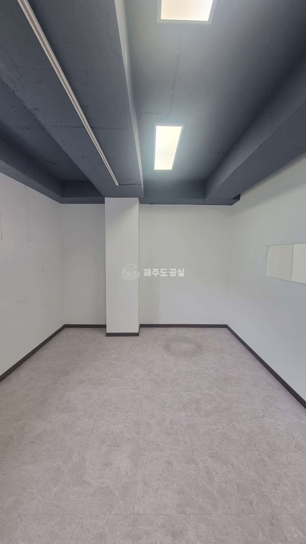 제주 제주시 노형동 [노형동] 노형주민센터인근/노출도좋은/6차선/대도로변/1층/27평/소매점/상가/임대 연세 매물번호 11304 사진 4