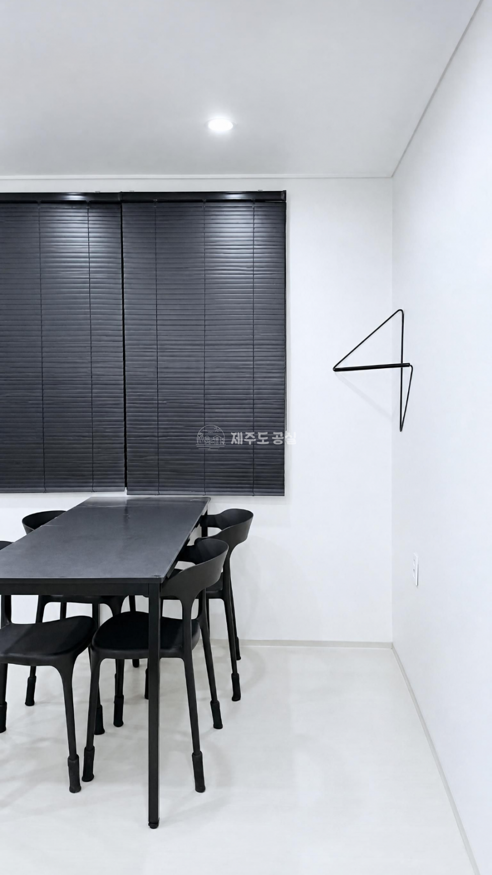 제주 제주시 일도일동 [일도일동] 2억원대/동문시장인근/농어촌민박/소형단독주택/2층/복층/투룸/포괄양수도/매매 매매 매물번호 11321 사진 13
