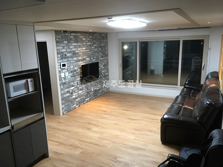 제주 제주시 조천읍 신촌리 조천읍신촌리/14억원대/고즈넉한/먼바다뷰/공실없는/7세대/다가구주택/통매매 매매 매물번호 10223 사진 2