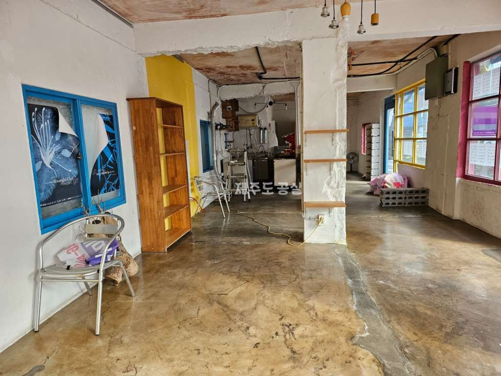 제주 제주시 삼도일동 [삼도일동] 4억원대/전농로/왕벚꽃거리/수익형/상가주택/2층/매매 매매 매물번호 10240 사진 5